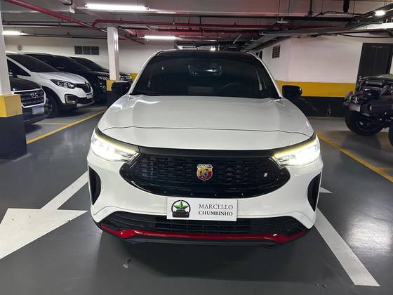 FIAT FASTBACK 1.3 TURBO 270 FLEX ABARTH AT6 FIAT FASTBACK 1.3 TURBO 270 FLEX ABARTH AT6
